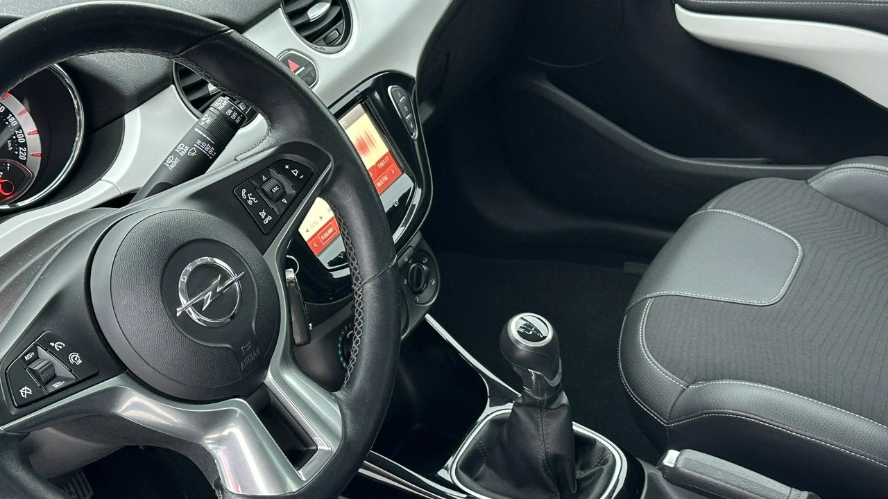 Opel Adam - Zdjęcie 17