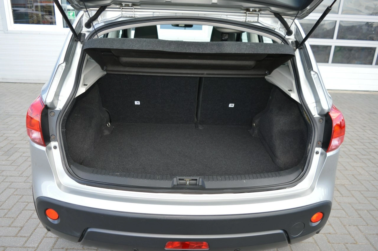 Nissan Qashqai - Zdjęcie 37