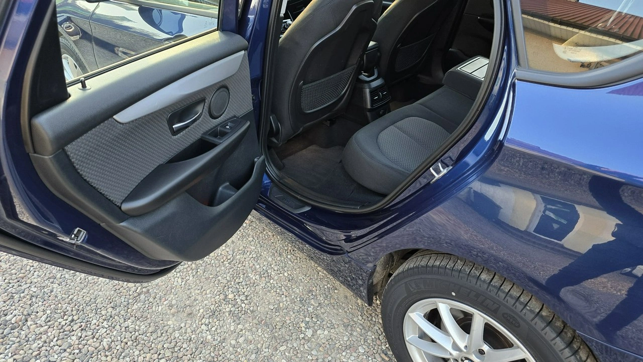 BMW 218 - Zdjęcie 9