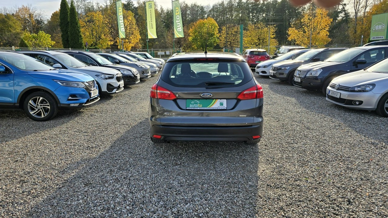 Ford Focus - Zdjęcie 7