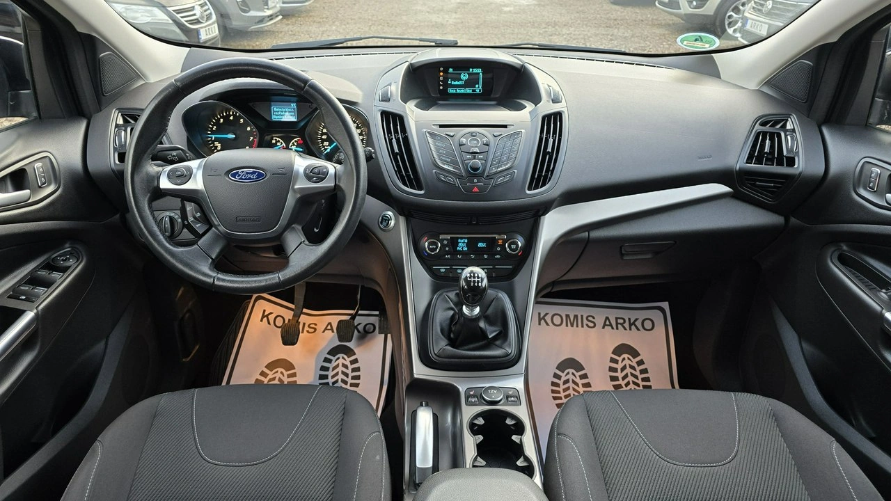 Ford Kuga - Zdjęcie 10
