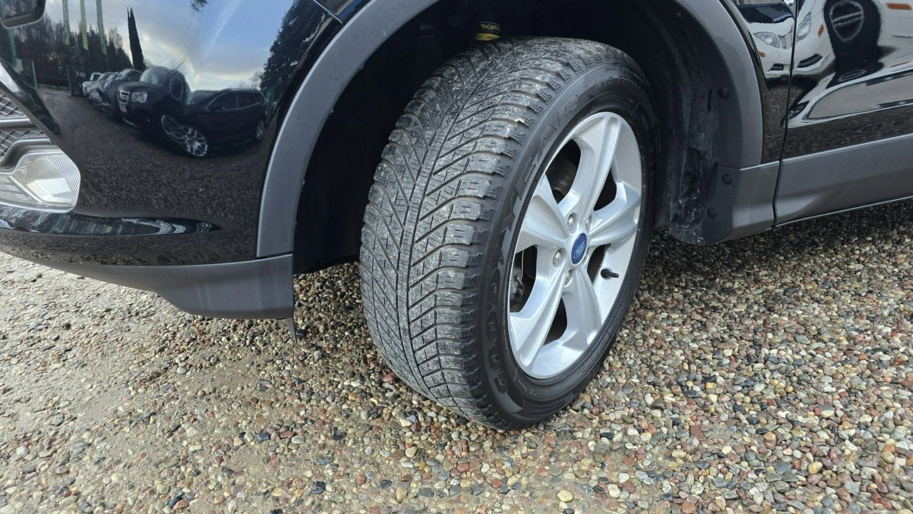 Ford Kuga - Zdjęcie 20