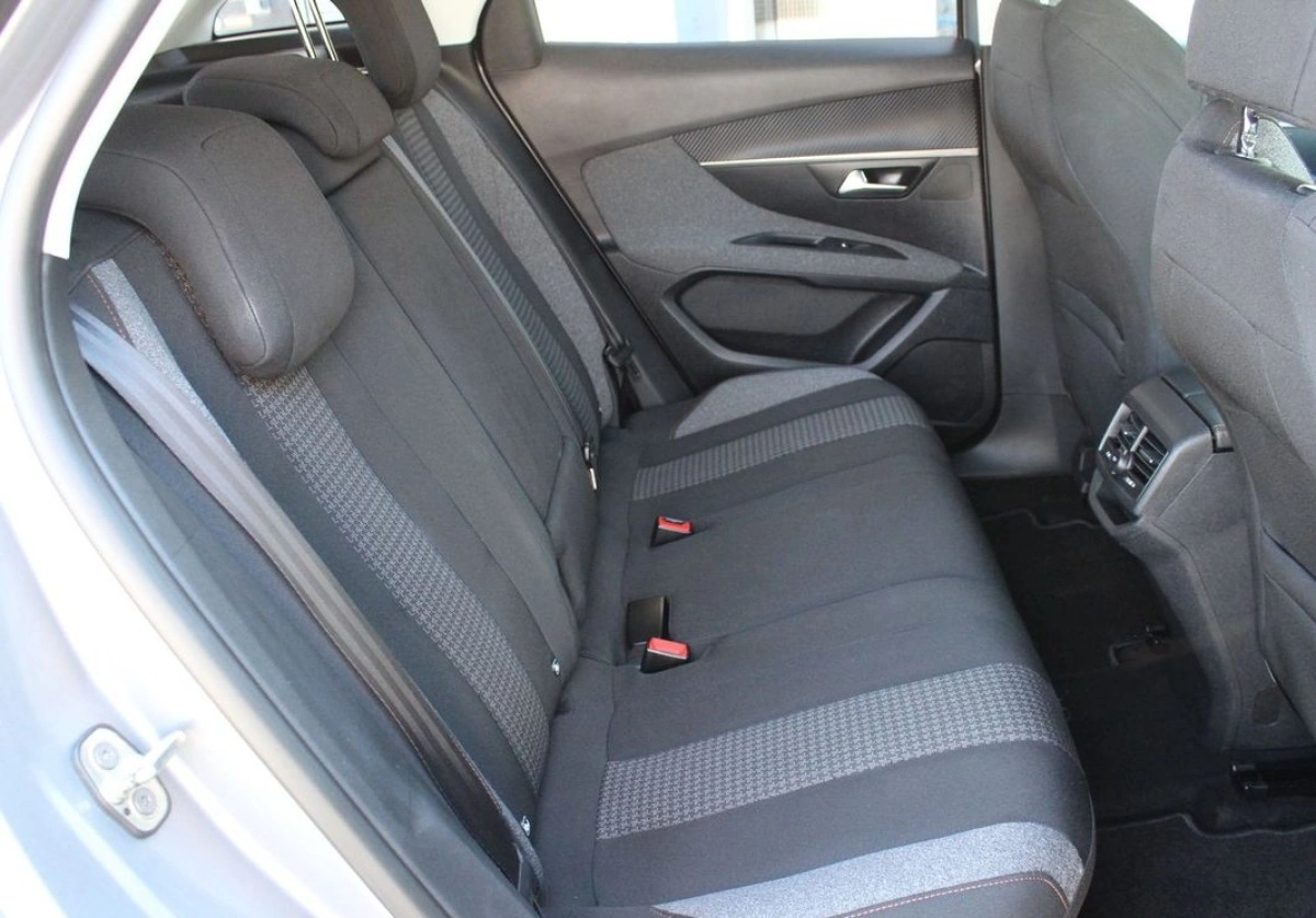 Peugeot 3008 - Zdjęcie 16