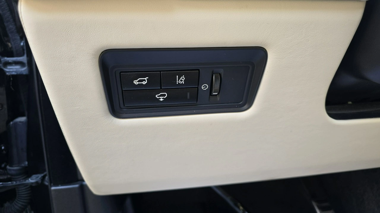 Land Rover Range Rover - Zdjęcie 19