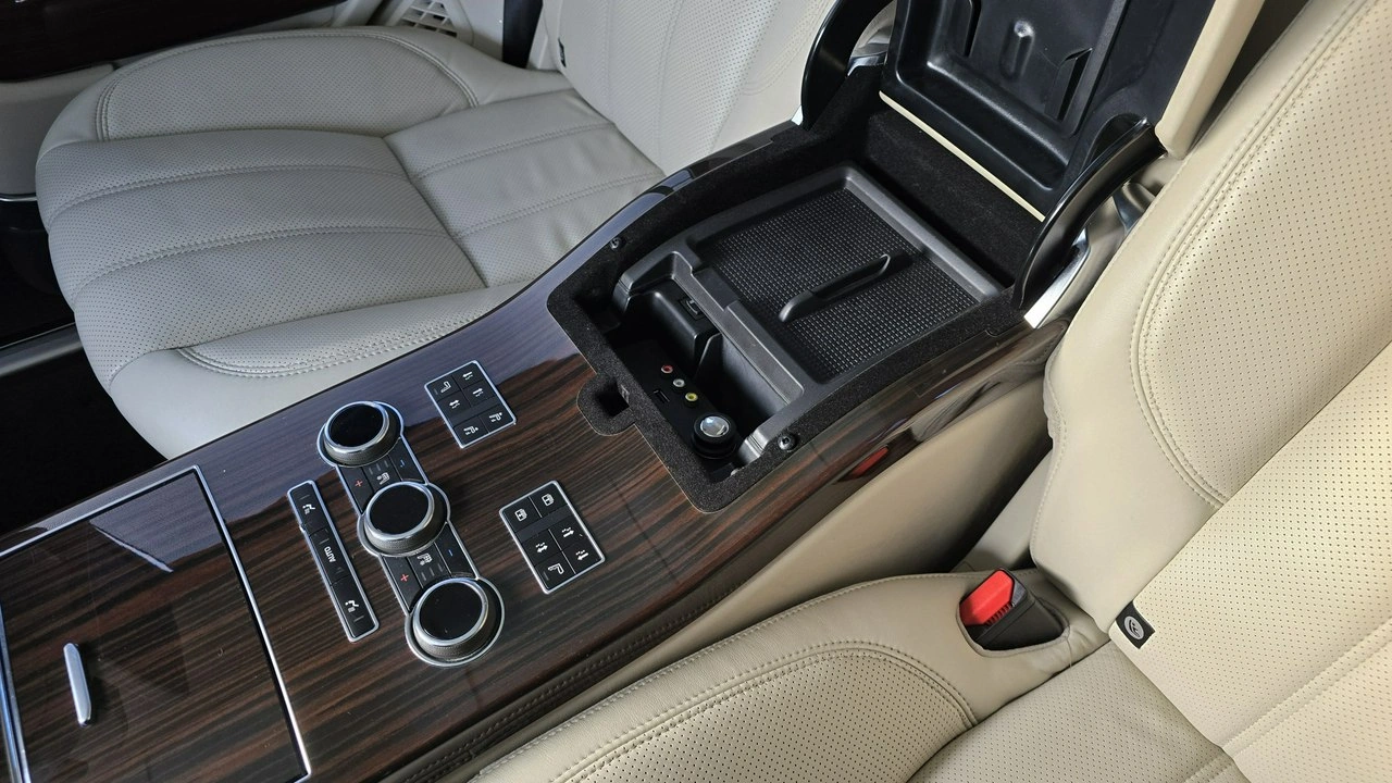 Land Rover Range Rover - Zdjęcie 26