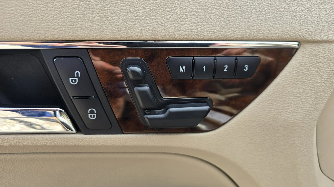 Mercedes E 350 - Zdjęcie 17