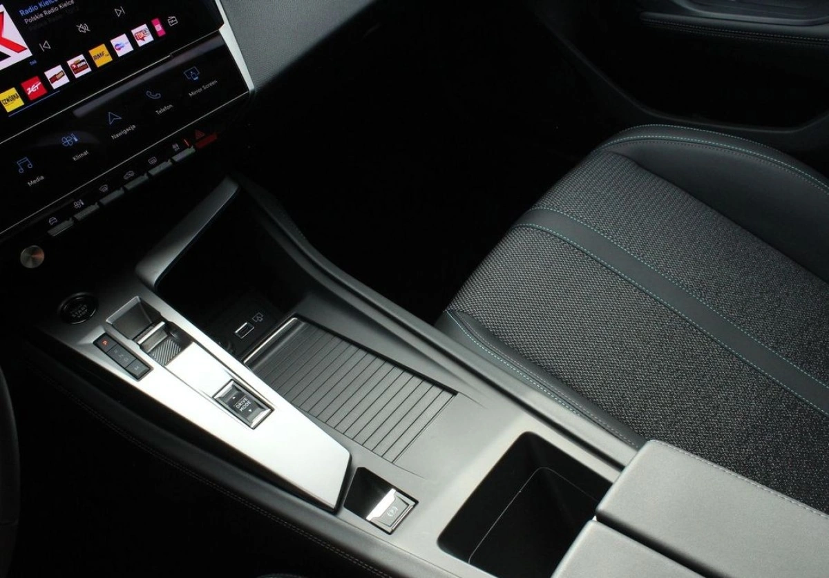 Peugeot 308 - Zdjęcie 9