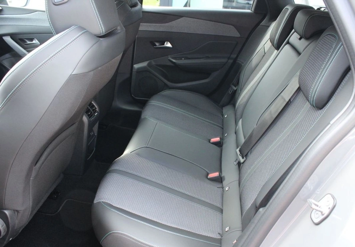 Peugeot 308 - Zdjęcie 12