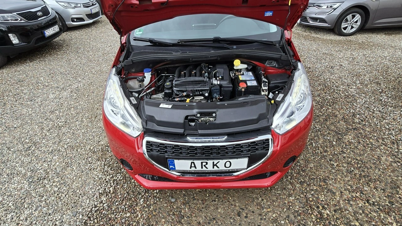 Peugeot 208 - Zdjęcie 15