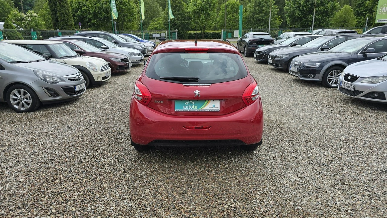 Peugeot 208 - Zdjęcie 7