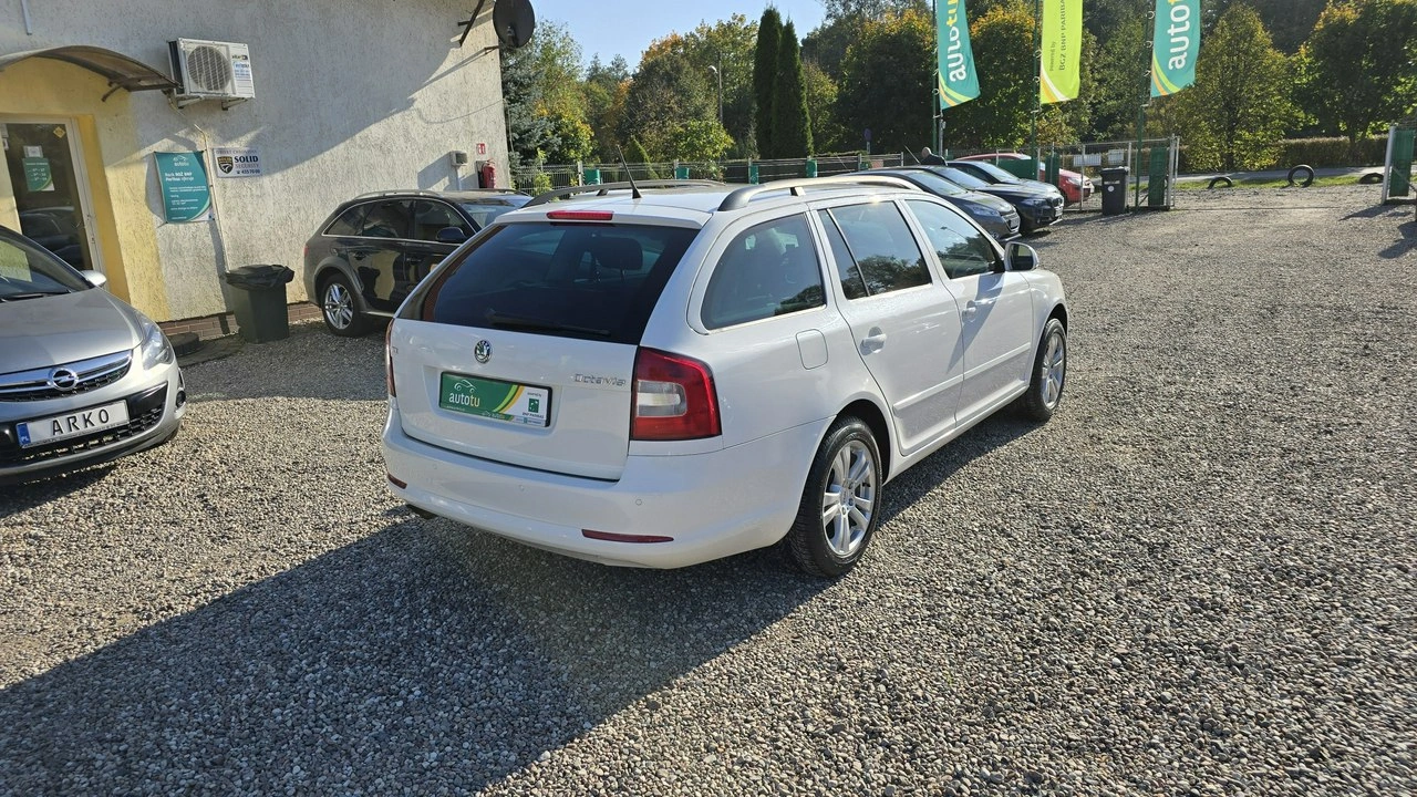 Skoda Octavia - Zdjęcie 3