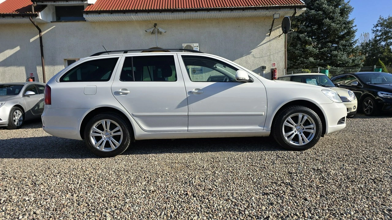 Skoda Octavia - Zdjęcie 6