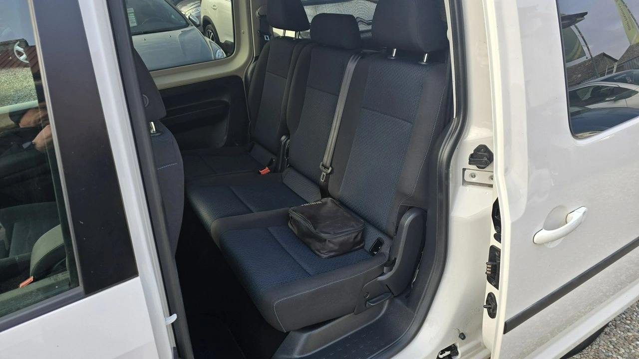Volkswagen Caddy - Zdjęcie 10