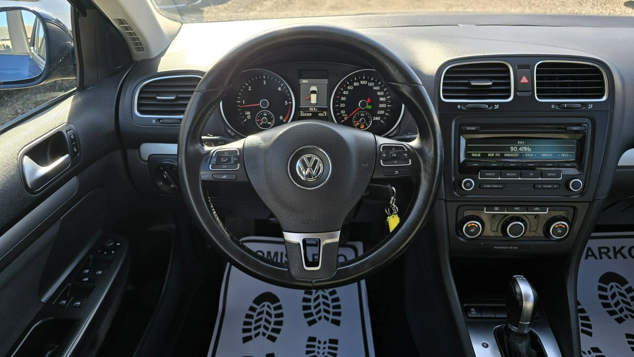 Volkswagen Golf - Zdjęcie 11