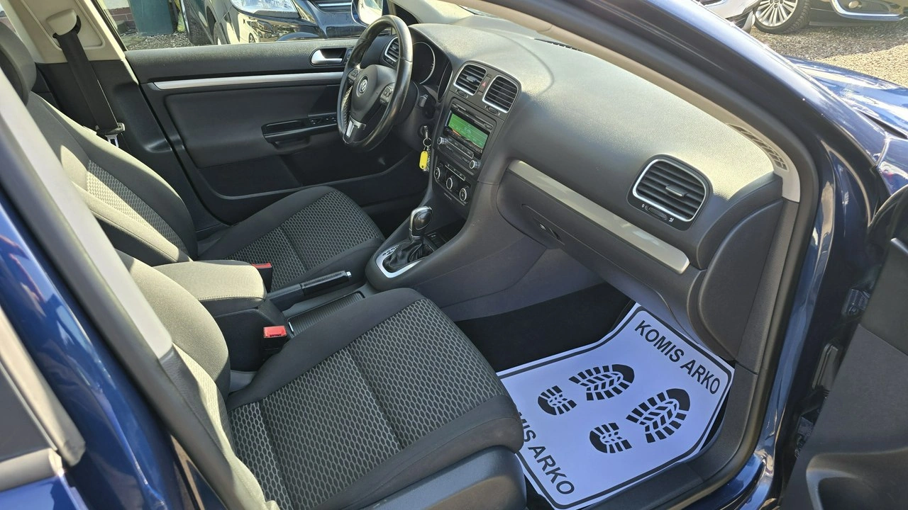 Volkswagen Golf - Zdjęcie 12