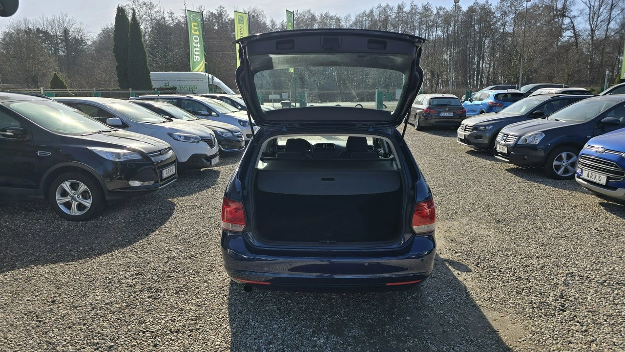 Volkswagen Golf - Zdjęcie 14