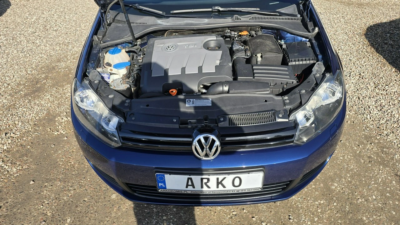Volkswagen Golf - Zdjęcie 16