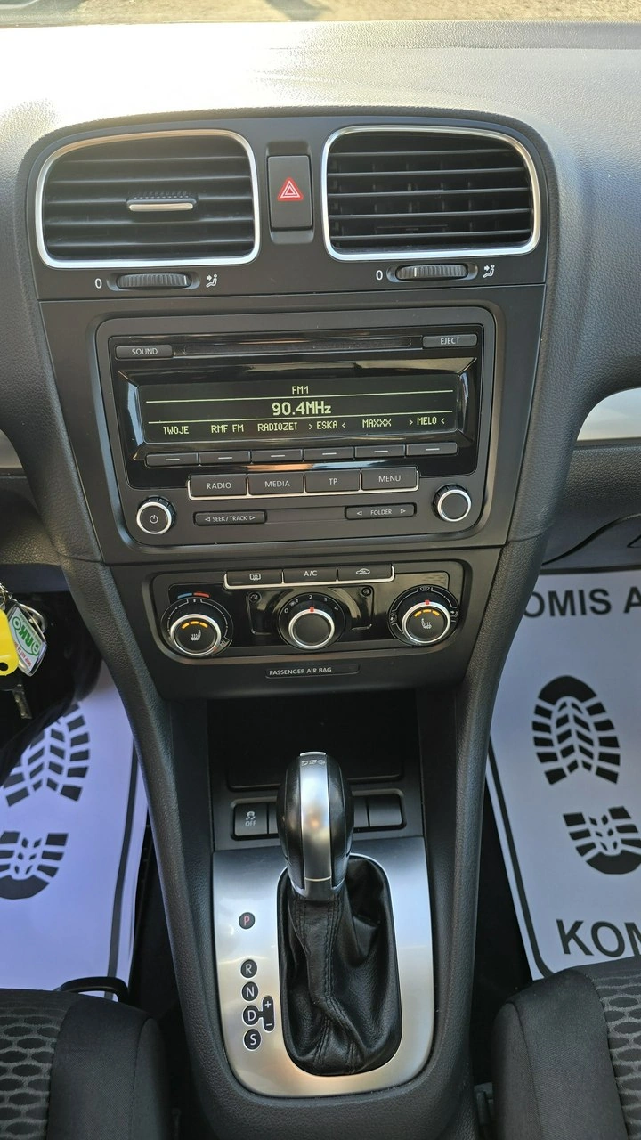 Volkswagen Golf - Zdjęcie 23