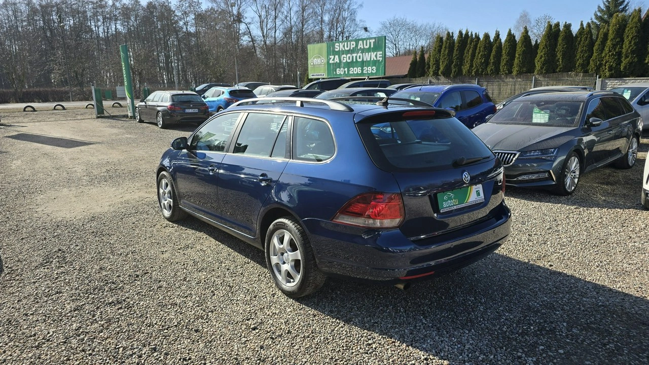 Volkswagen Golf - Zdjęcie 1