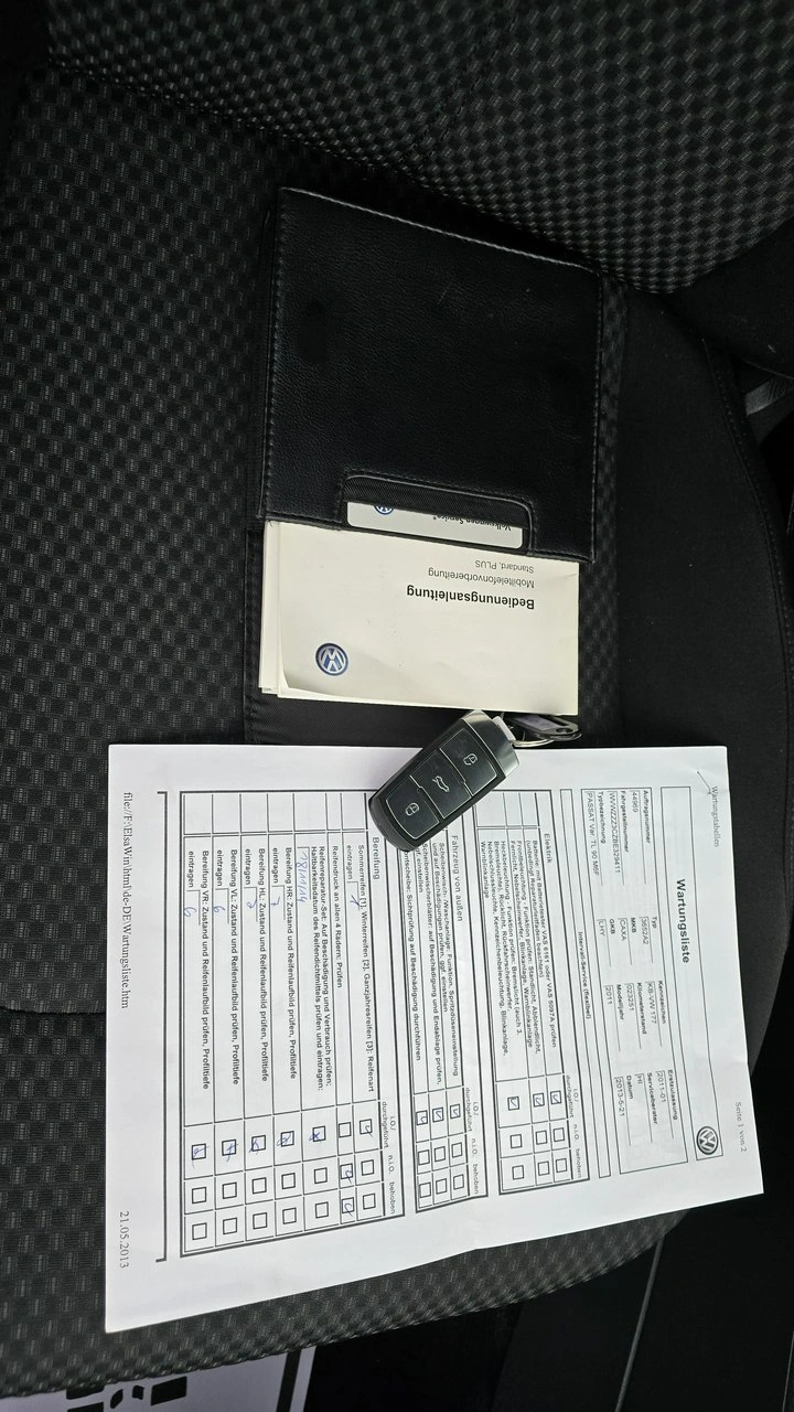 Volkswagen Passat - Zdjęcie 23