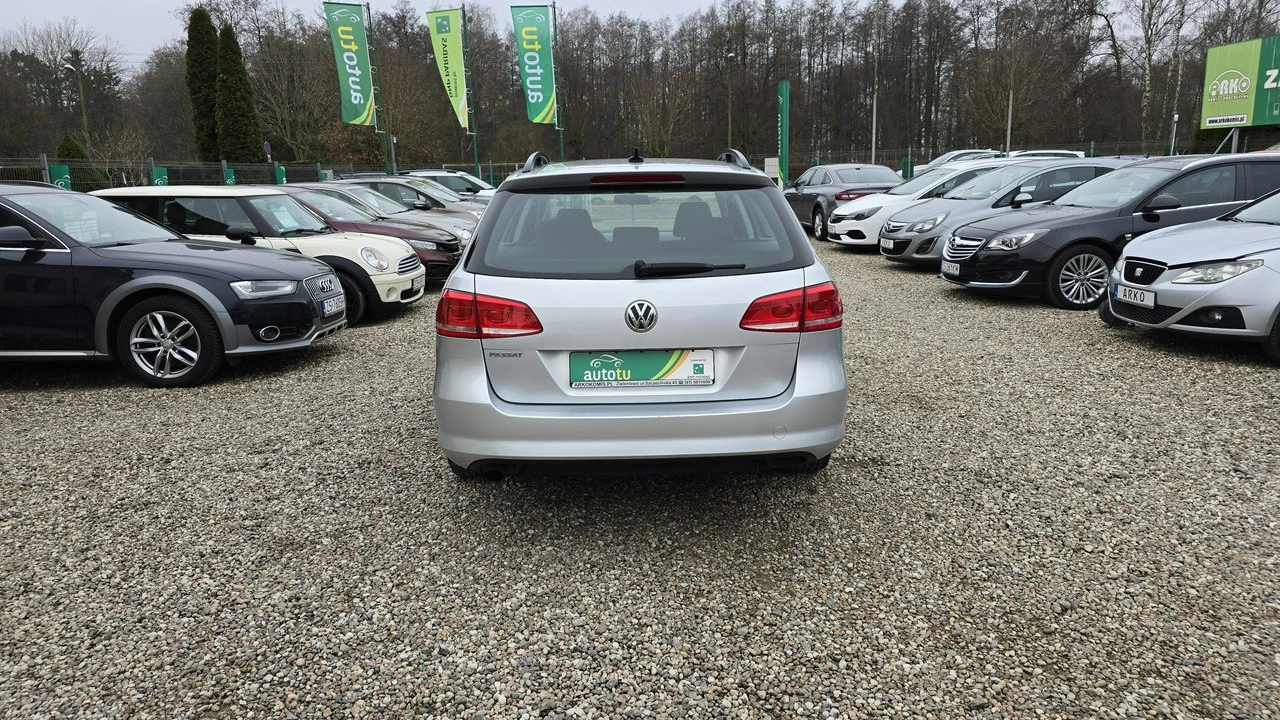 Volkswagen Passat - Zdjęcie 7