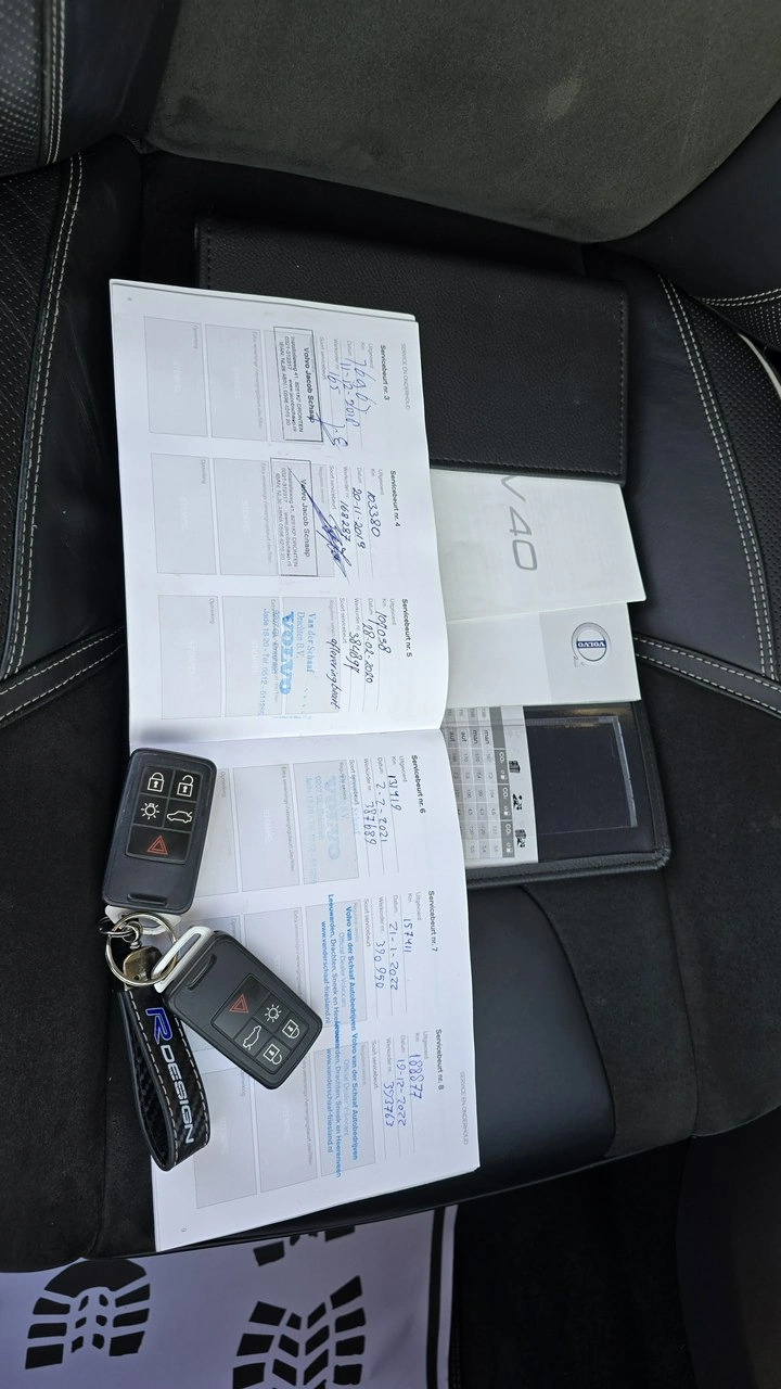 Volvo V40 - Zdjęcie 25