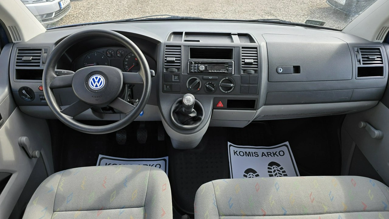 Volkswagen Transporter - Zdjęcie 10
