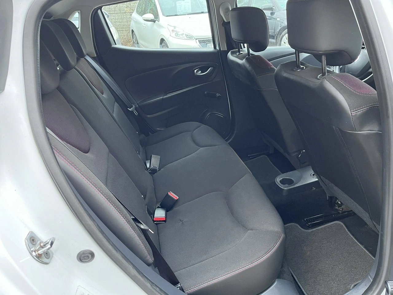 Renault Clio - Zdjęcie 20
