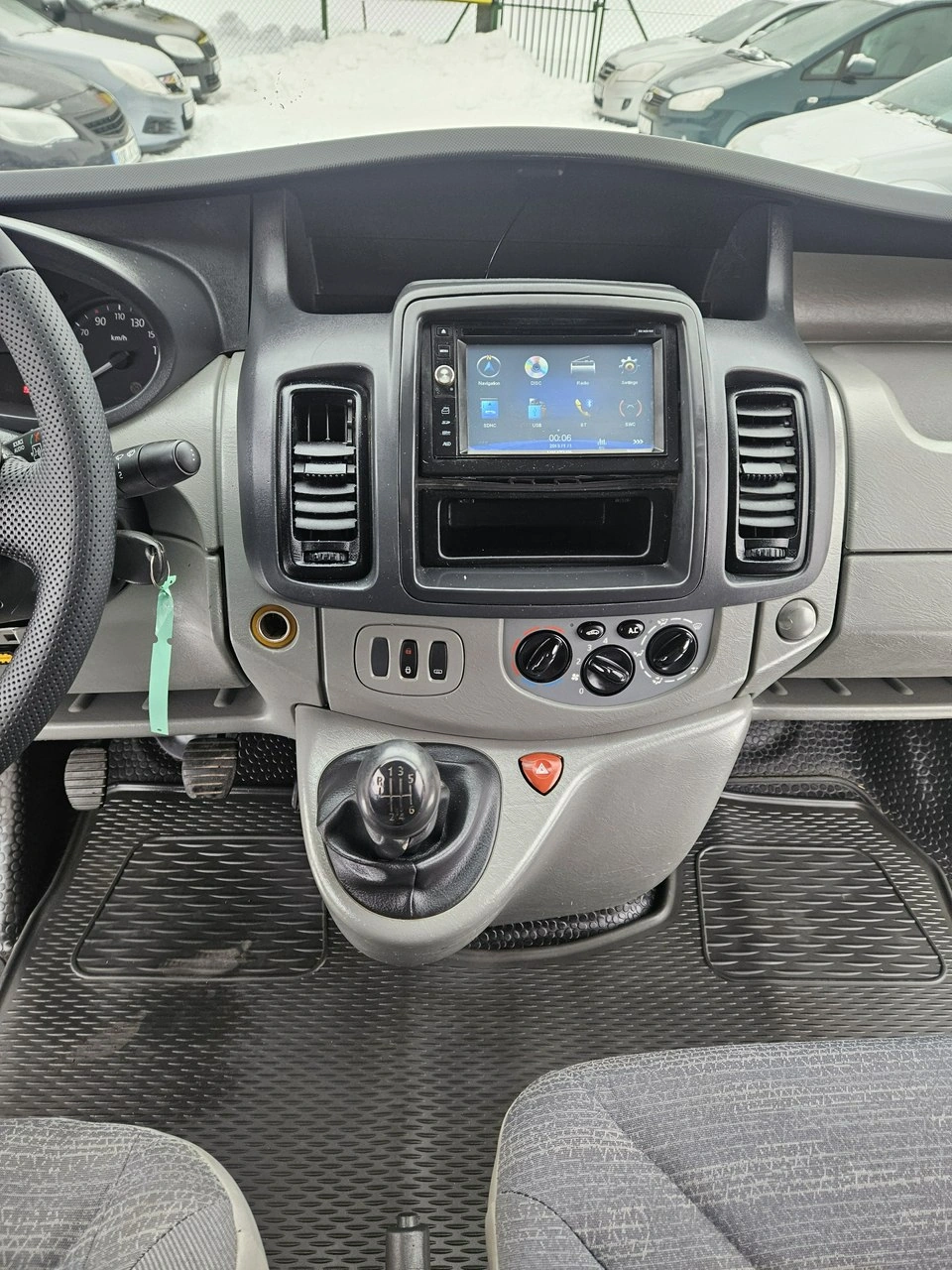 Renault Trafic - Zdjęcie 11