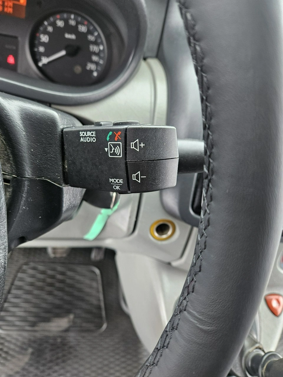 Renault Trafic - Zdjęcie 14