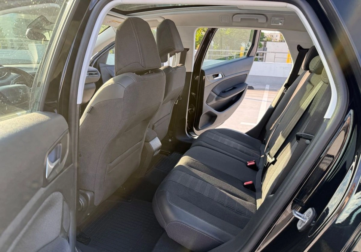 Peugeot 308 - Zdjęcie 24