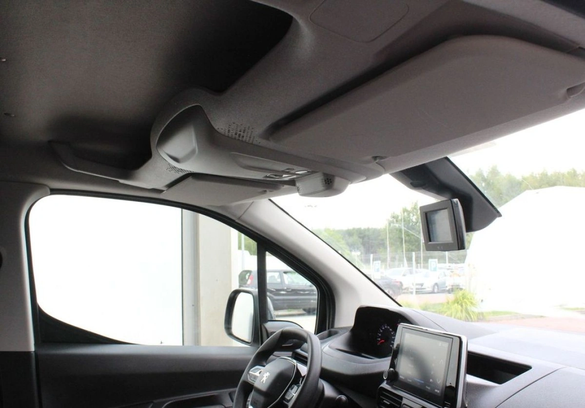 Peugeot Partner - Zdjęcie 16