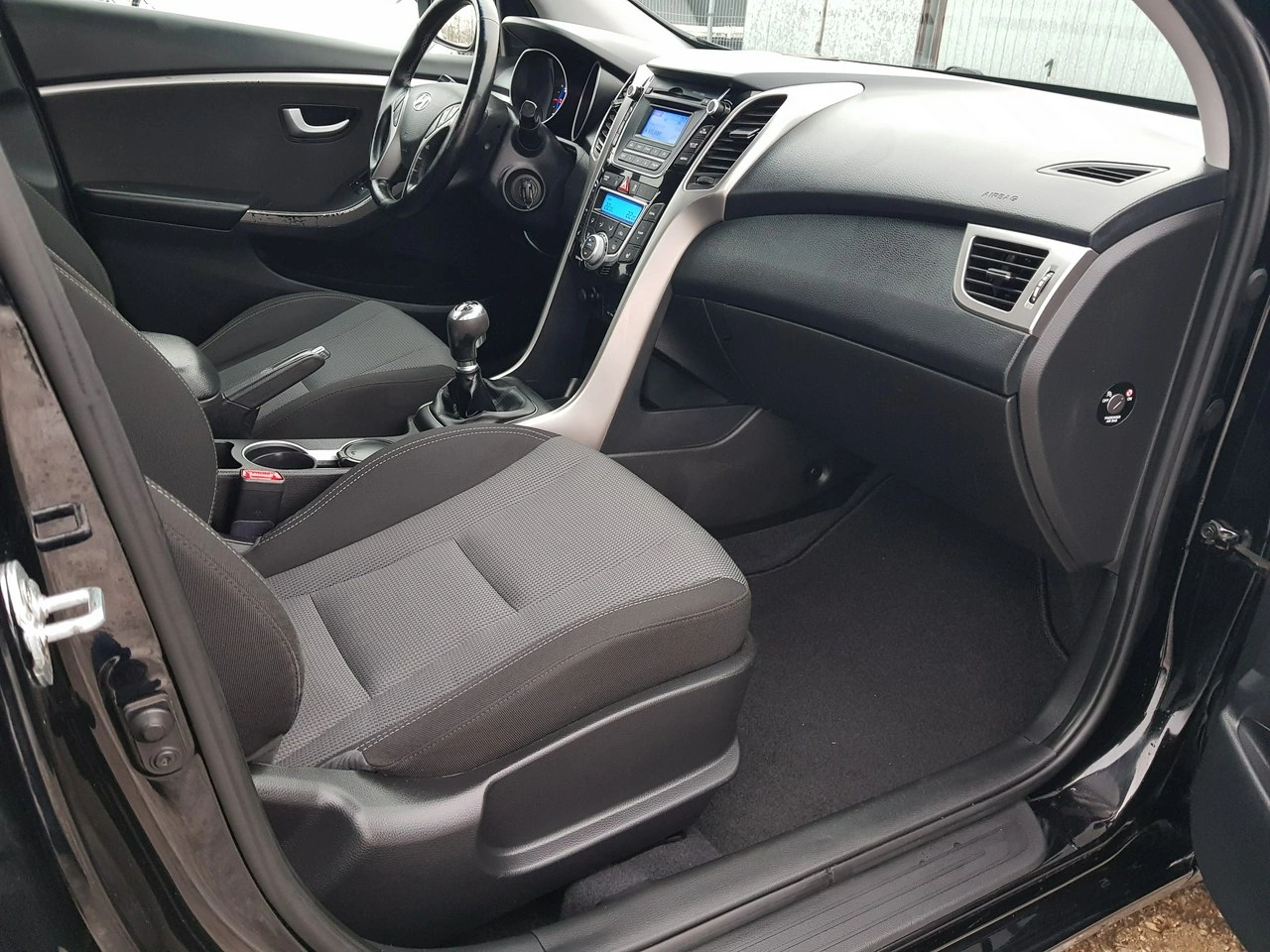 Hyundai i30 - Zdjęcie 15