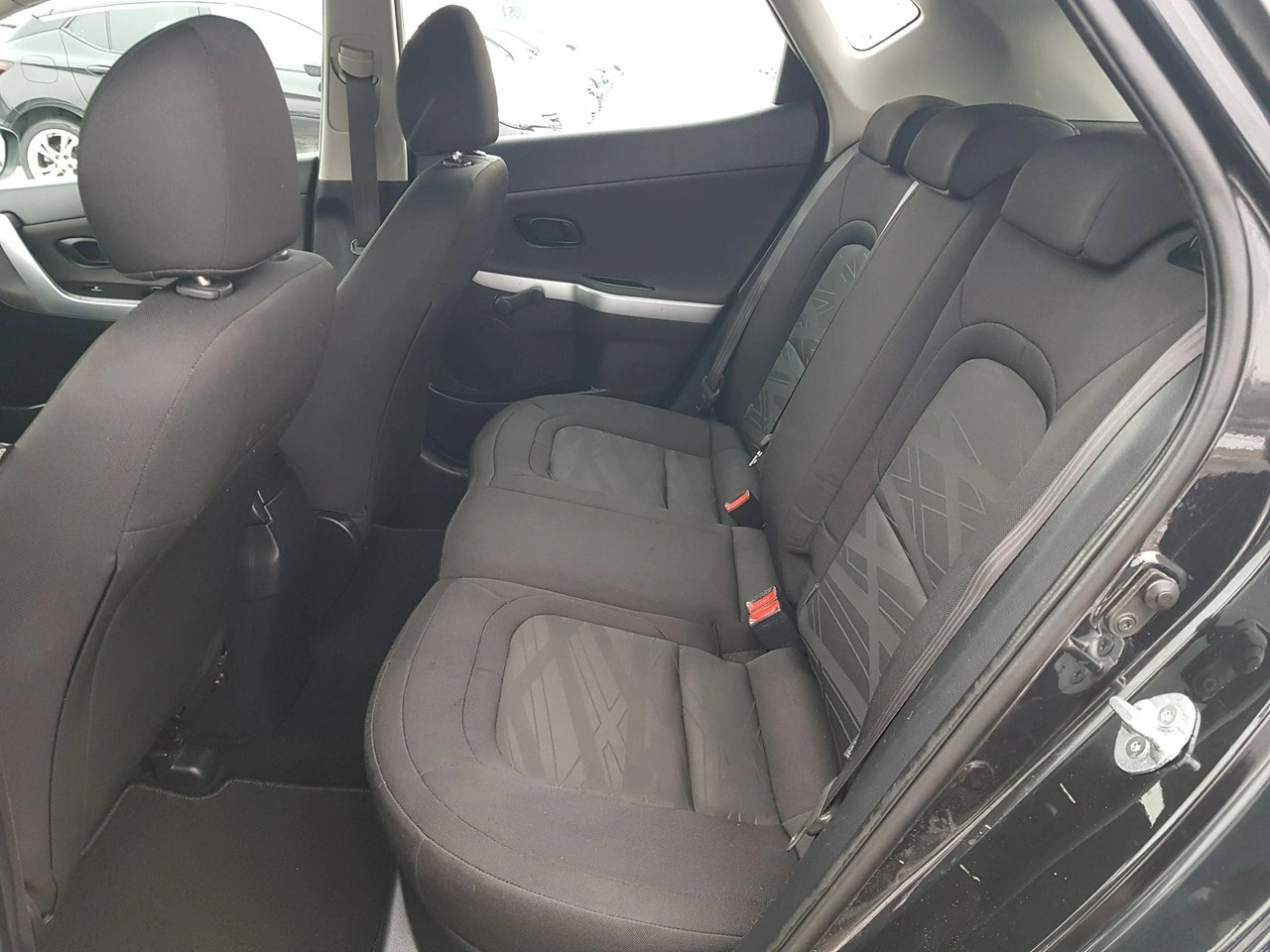 Kia Ceed - Zdjęcie 10