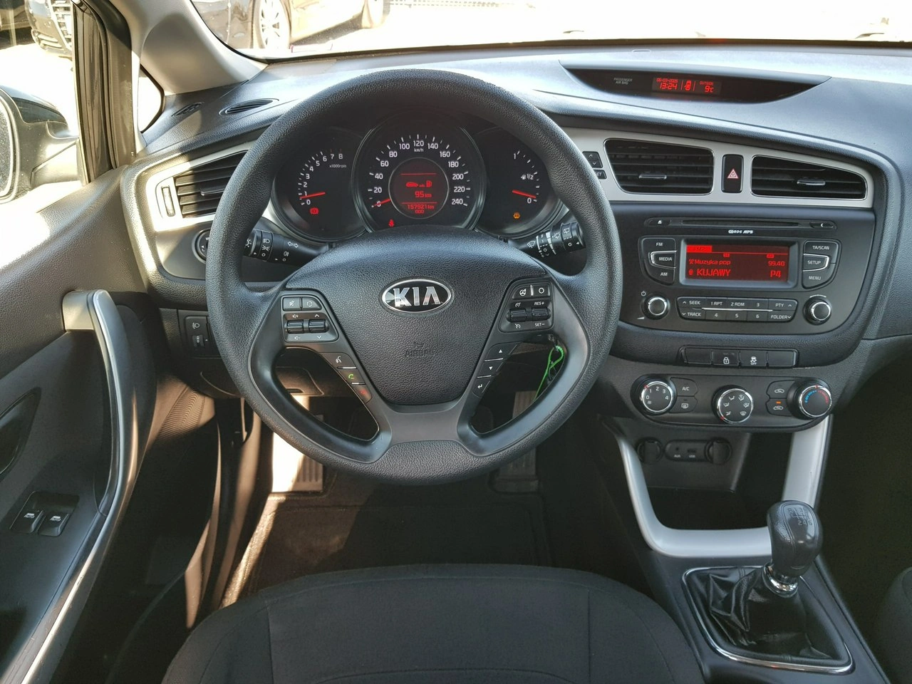 Kia Ceed - Zdjęcie 12