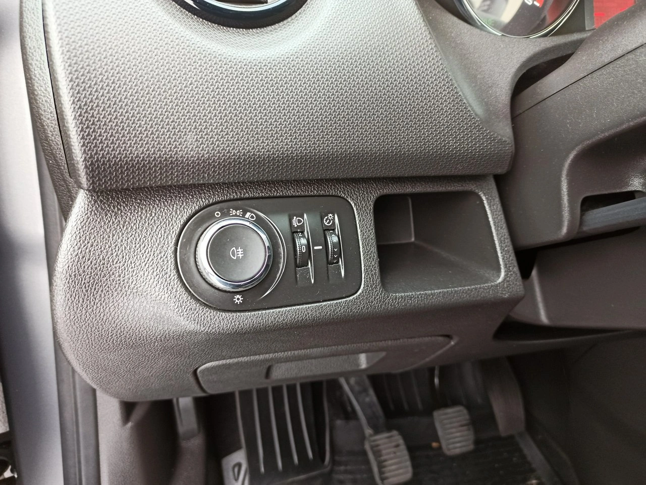 Opel Meriva - Zdjęcie 19