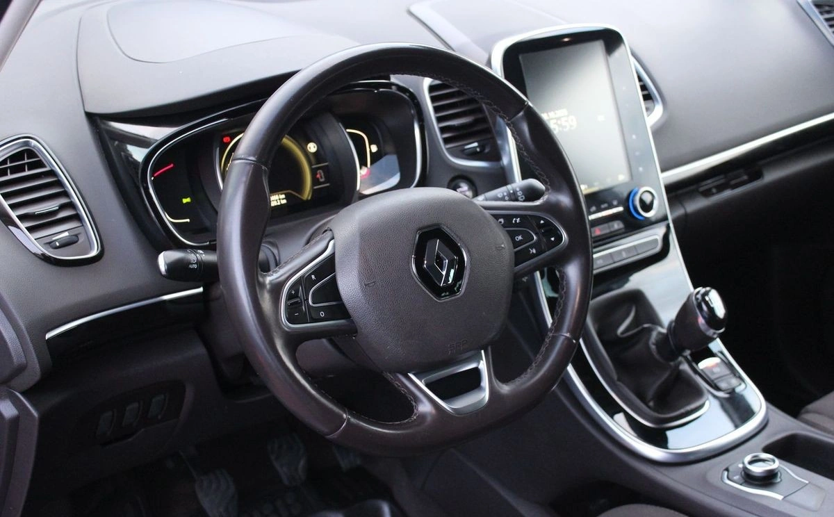 Renault Espace - Zdjęcie 8