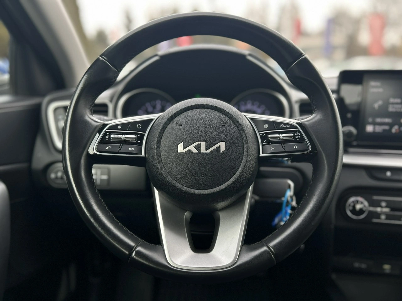 Kia XCeed - Zdjęcie 17