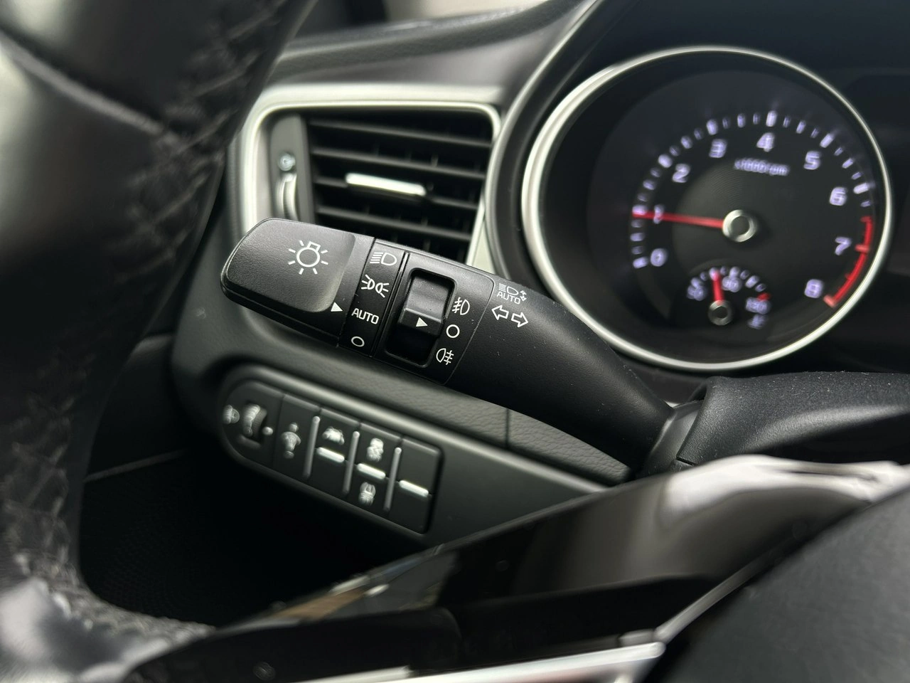 Kia XCeed - Zdjęcie 21