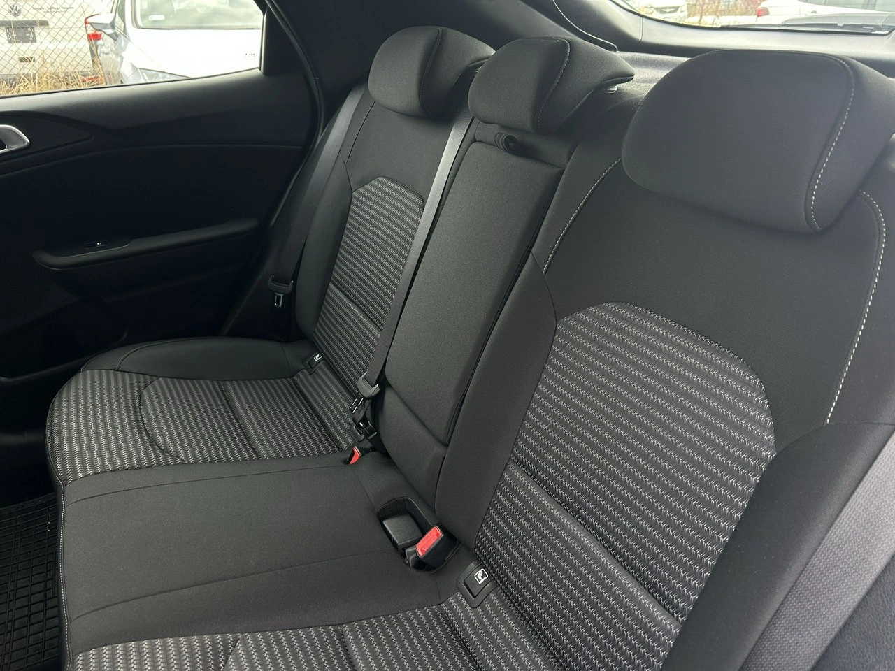 Kia XCeed - Zdjęcie 33