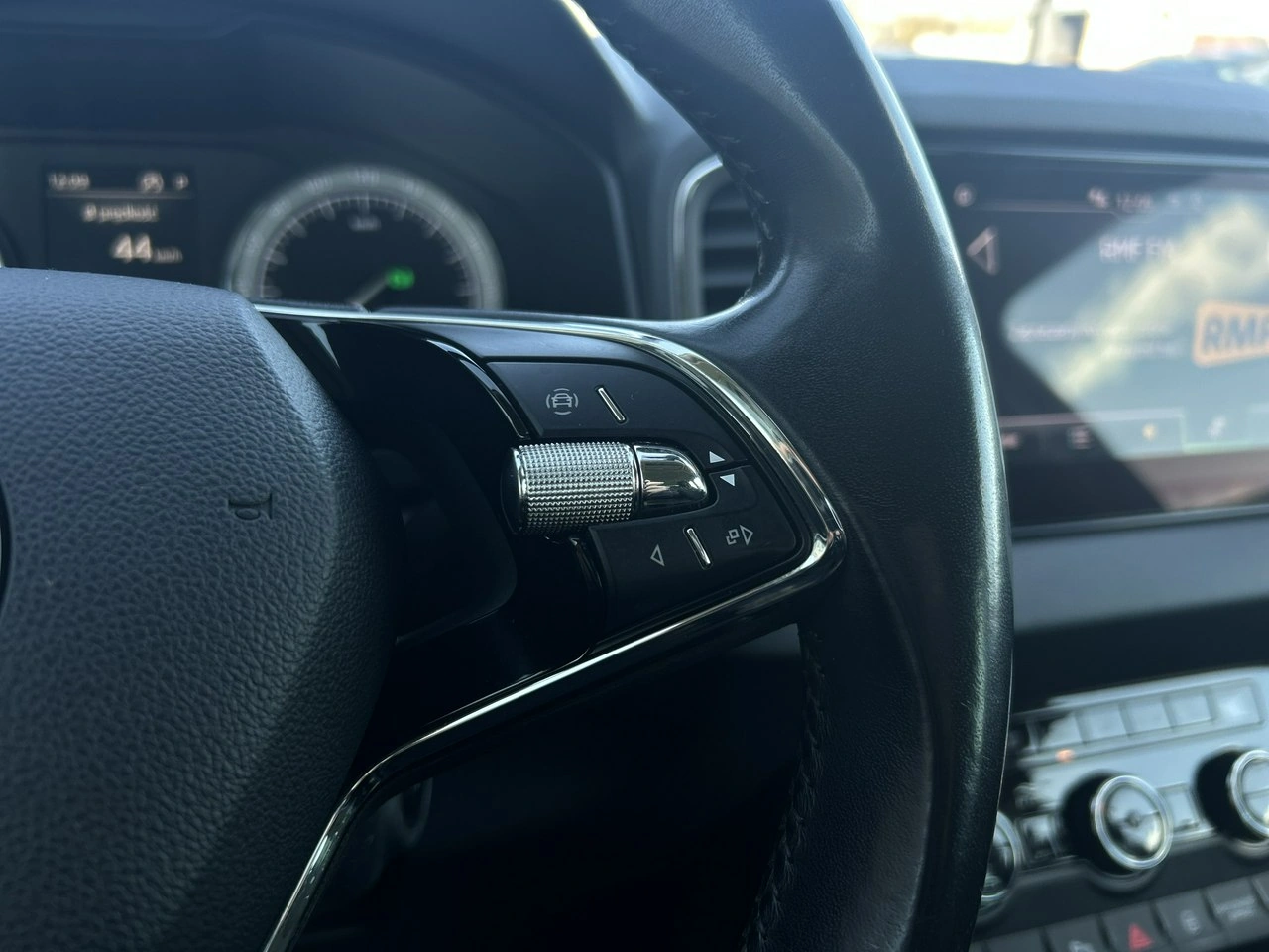 Skoda Karoq - Zdjęcie 17