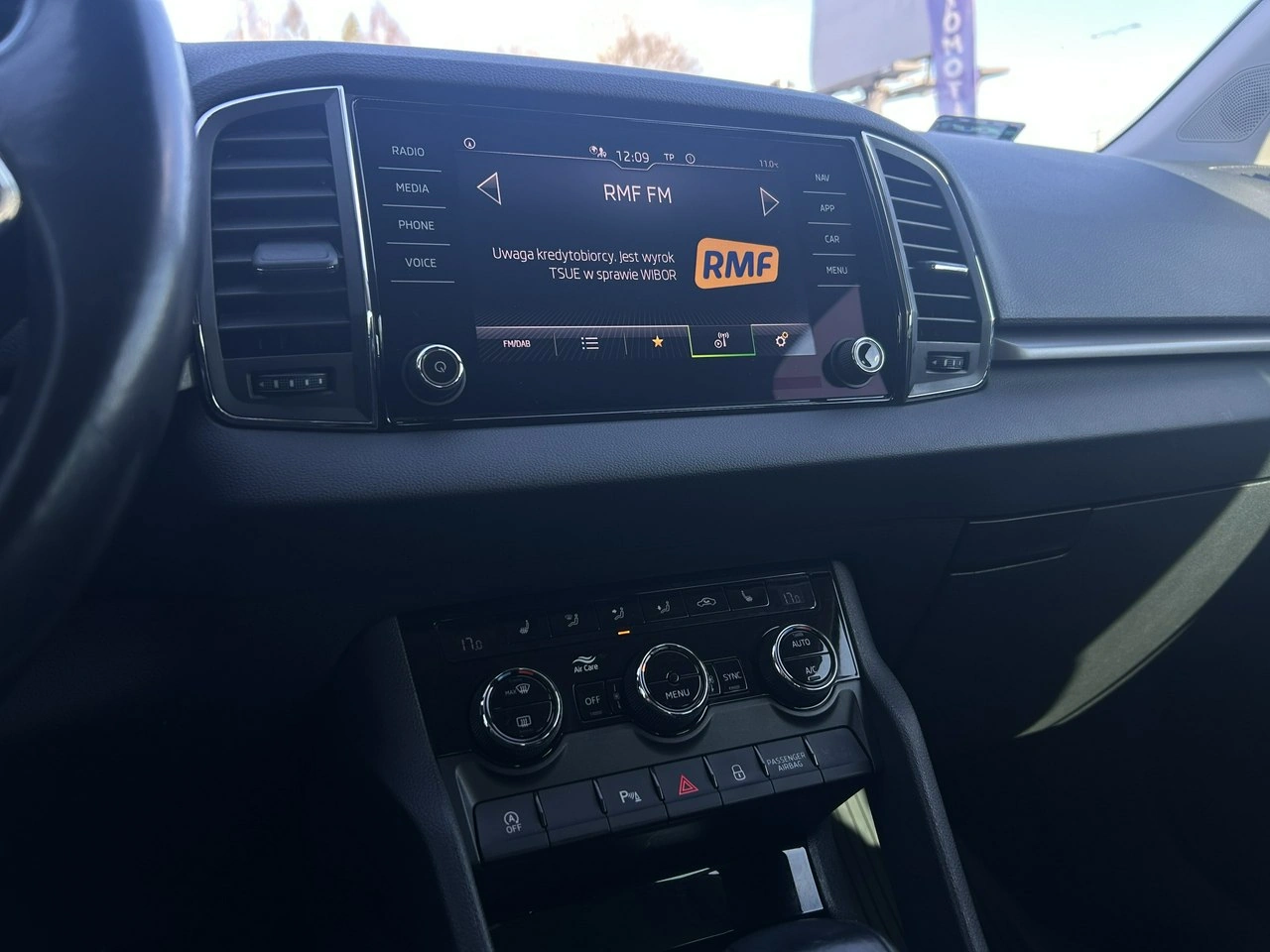 Skoda Karoq - Zdjęcie 22