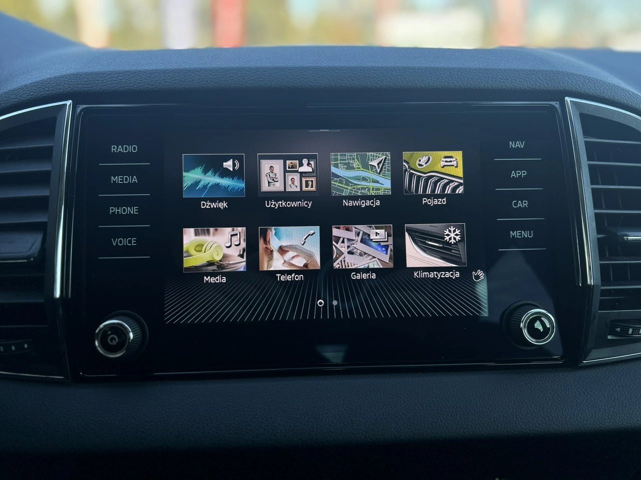 Skoda Karoq - Zdjęcie 23