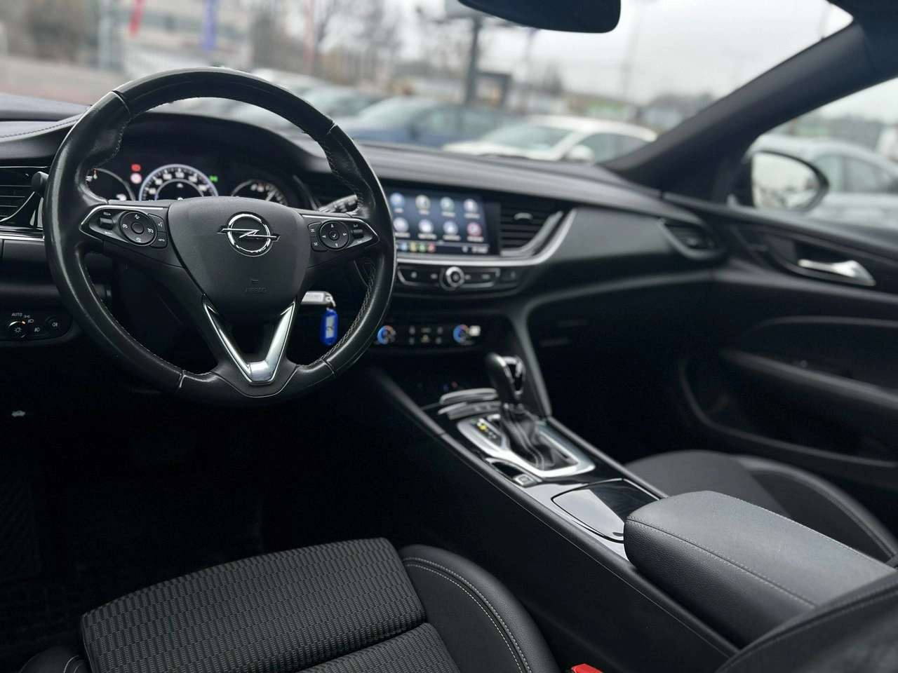 Opel Insignia - Zdjęcie 13