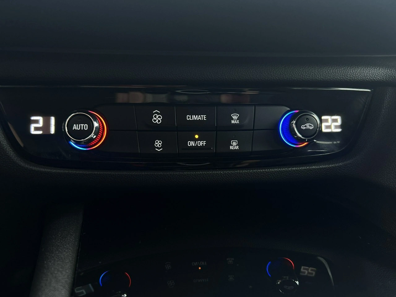 Opel Insignia - Zdjęcie 28