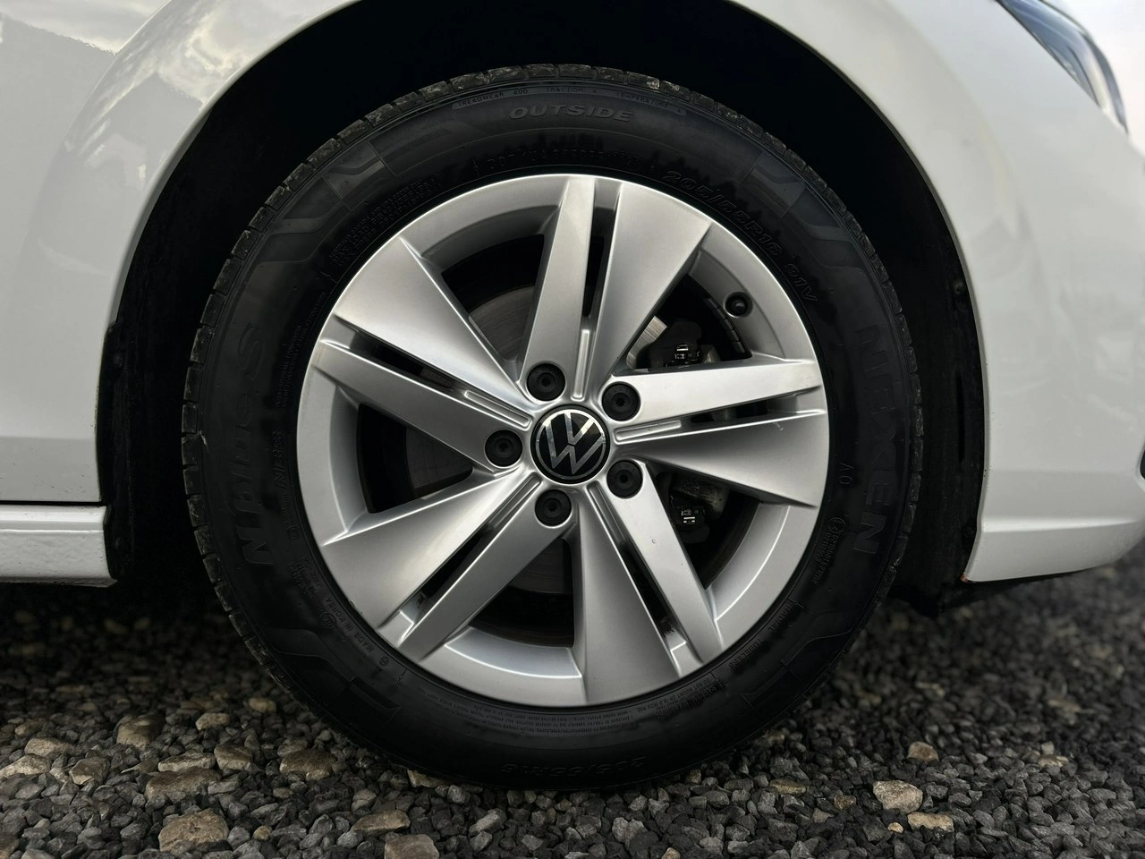 Volkswagen Golf - Zdjęcie 11