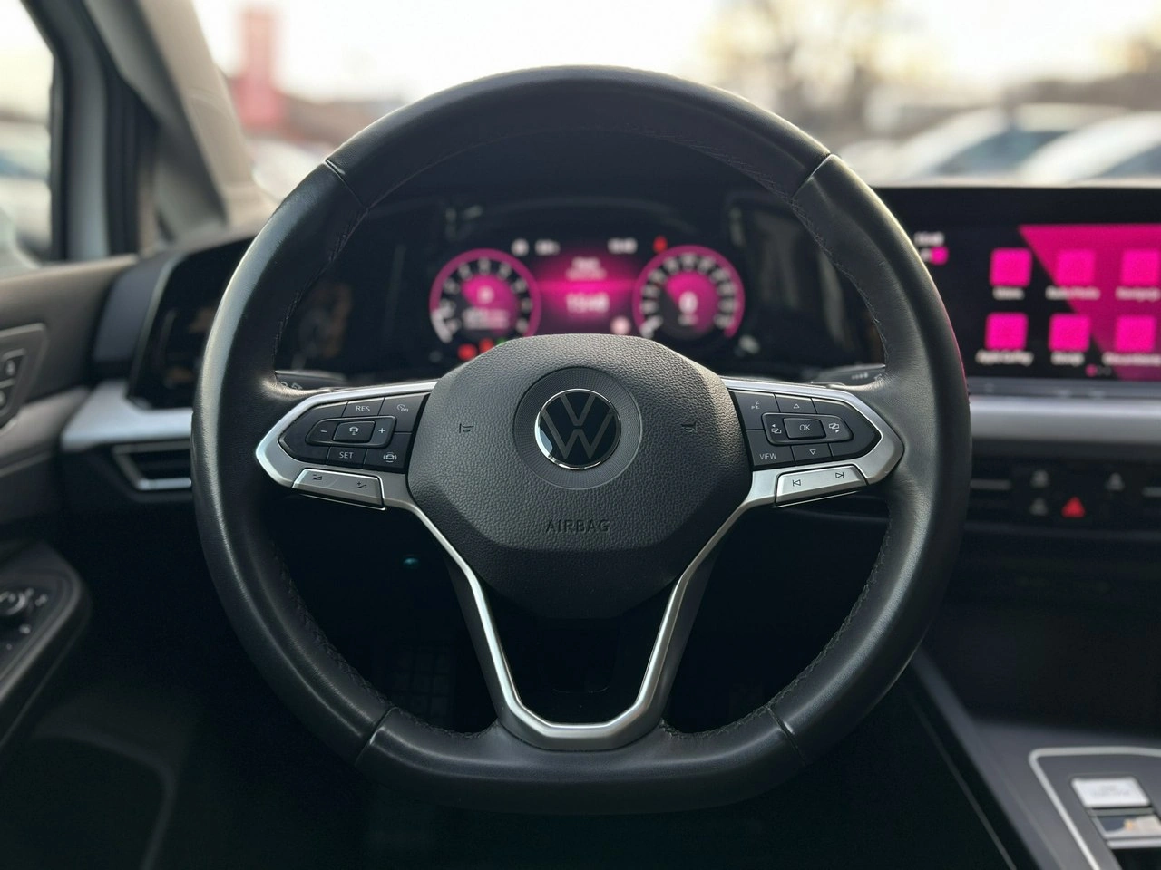 Volkswagen Golf - Zdjęcie 18