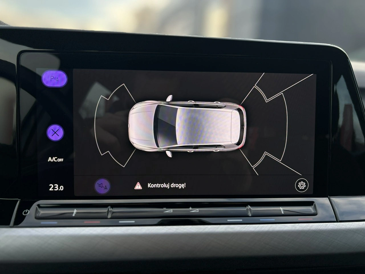 Volkswagen Golf - Zdjęcie 28