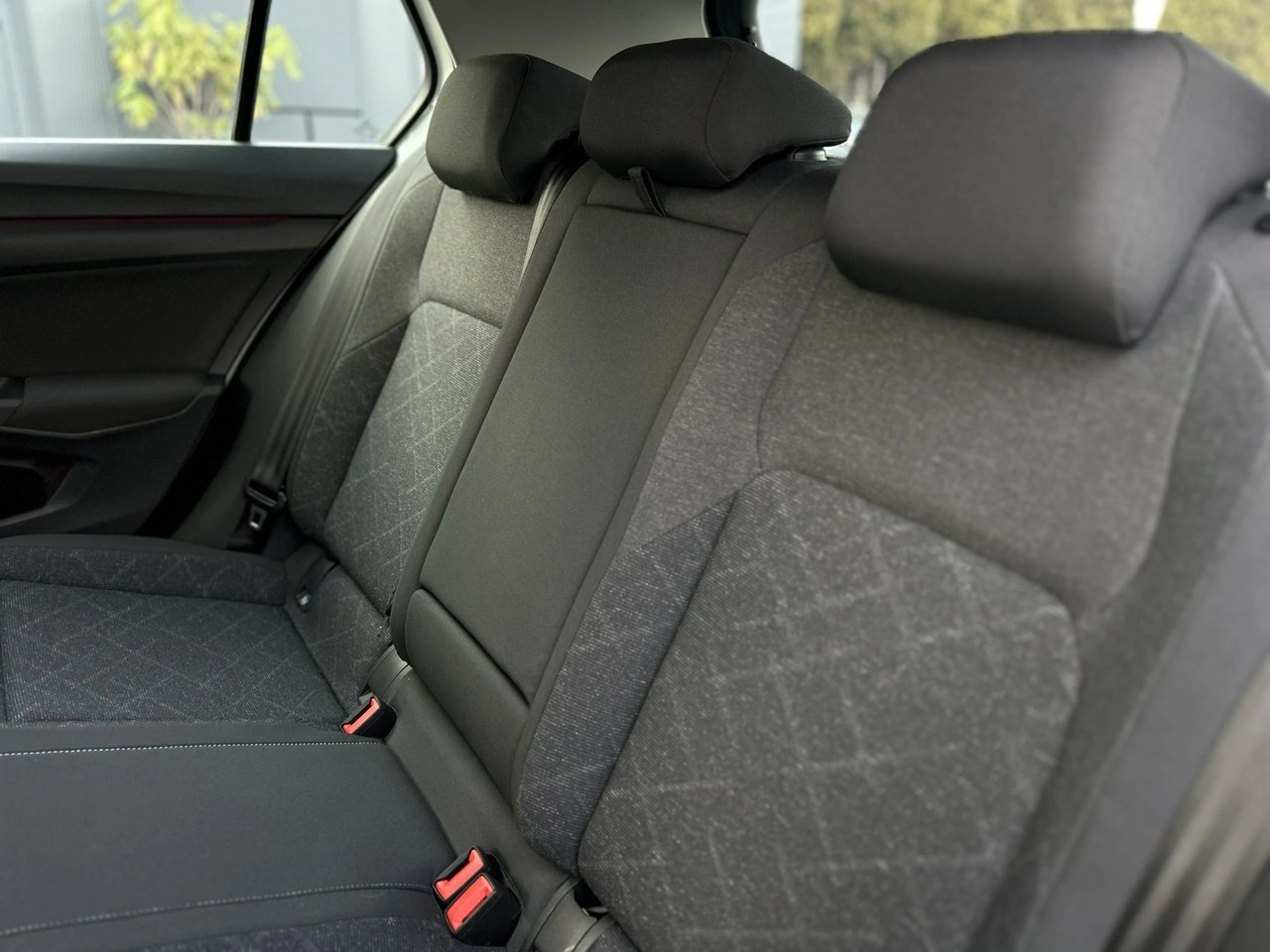 Volkswagen Golf - Zdjęcie 36