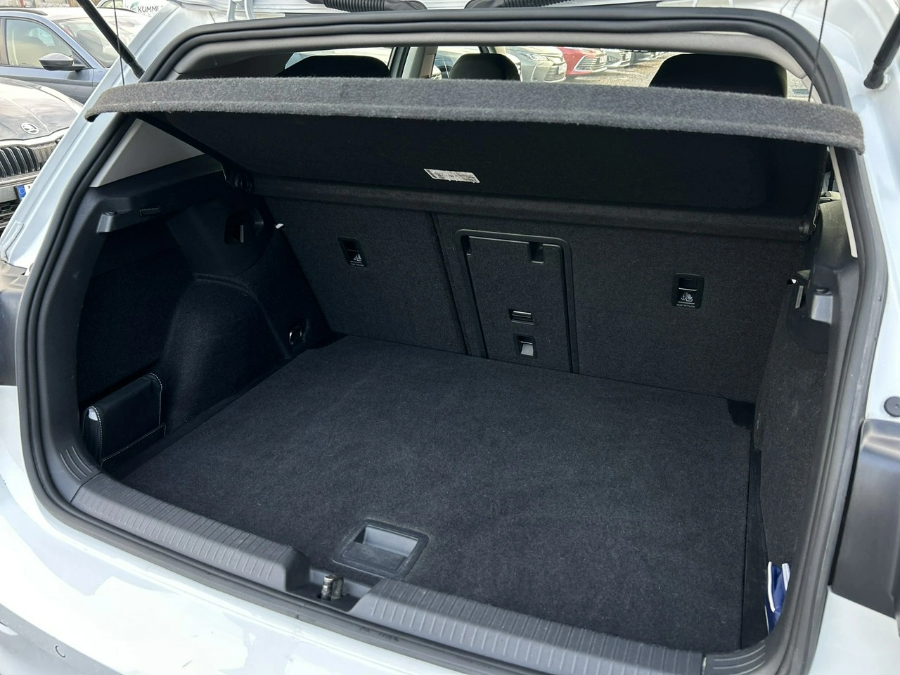 Volkswagen Golf - Zdjęcie 40